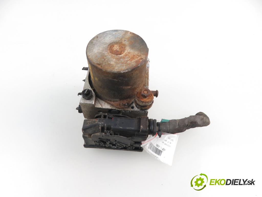 HYUNDAI i30 (FD) HB 2008 1396,00 Sterowniki ABS 1396,00 Pumpa ABS 0265800639; 0265231956; 589202L300 (Pumpy ABS)
