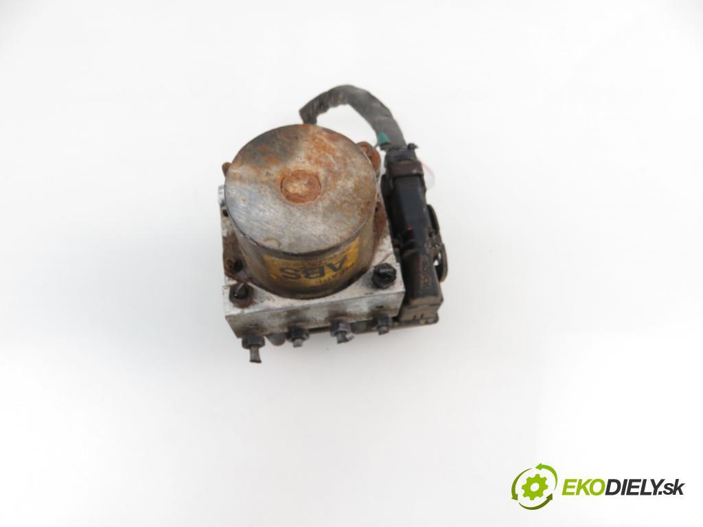 HYUNDAI i30 (FD) HB 2008 1396,00 Sterowniki ABS 1396,00 Pumpa ABS 0265800639; 0265231956; 589202L300 (Pumpy ABS)