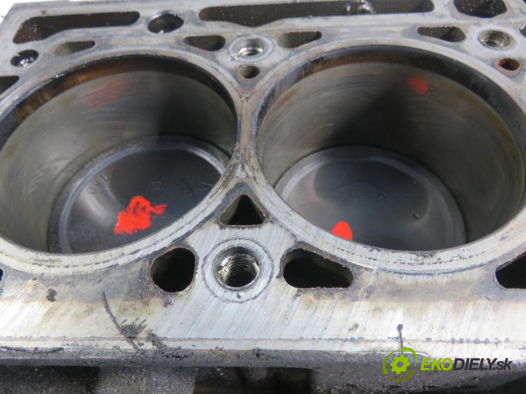 RENAULT SCENIC II (JM0/1_) MINIVAN 2005 1598,00 Bloki 1598,00 blok Motor K4M782 (Blok motora)