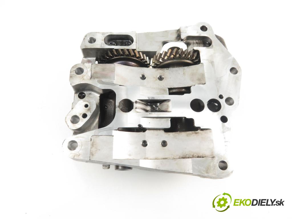 TOYOTA AVENSIS Kombi (_T25_) KOMBI 2006 2231,00 Pompy oleju 2231,00 pumpa oleje (Olejové pumpy)