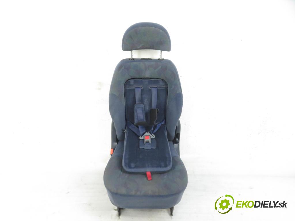 FORD GALAXY (WGR) VAN 1997 2295,00 Fotele, kanapy 2295,00 Sedadlo 2 RIADOK: ľavy