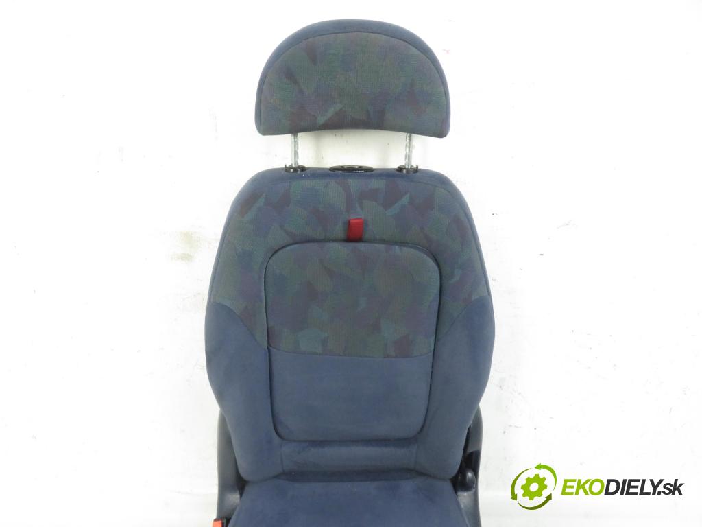 FORD GALAXY (WGR) VAN 1997 2295,00 Fotele, kanapy 2295,00 Sedadlo 2 RIADOK: ľavy