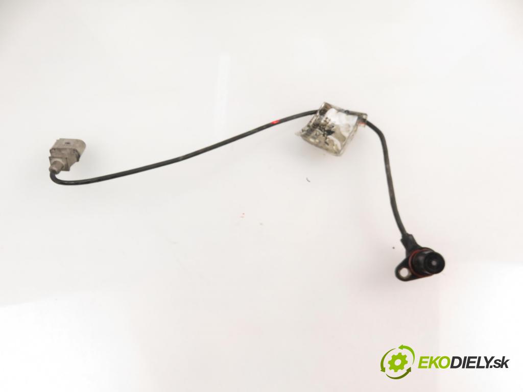 AUDI A3 (8L1) HB 1998 1781,00 Czujniki położenia wału korbowego 1781,00 snímač polohy Vačkového hřídele / kliky klikového 0261210147