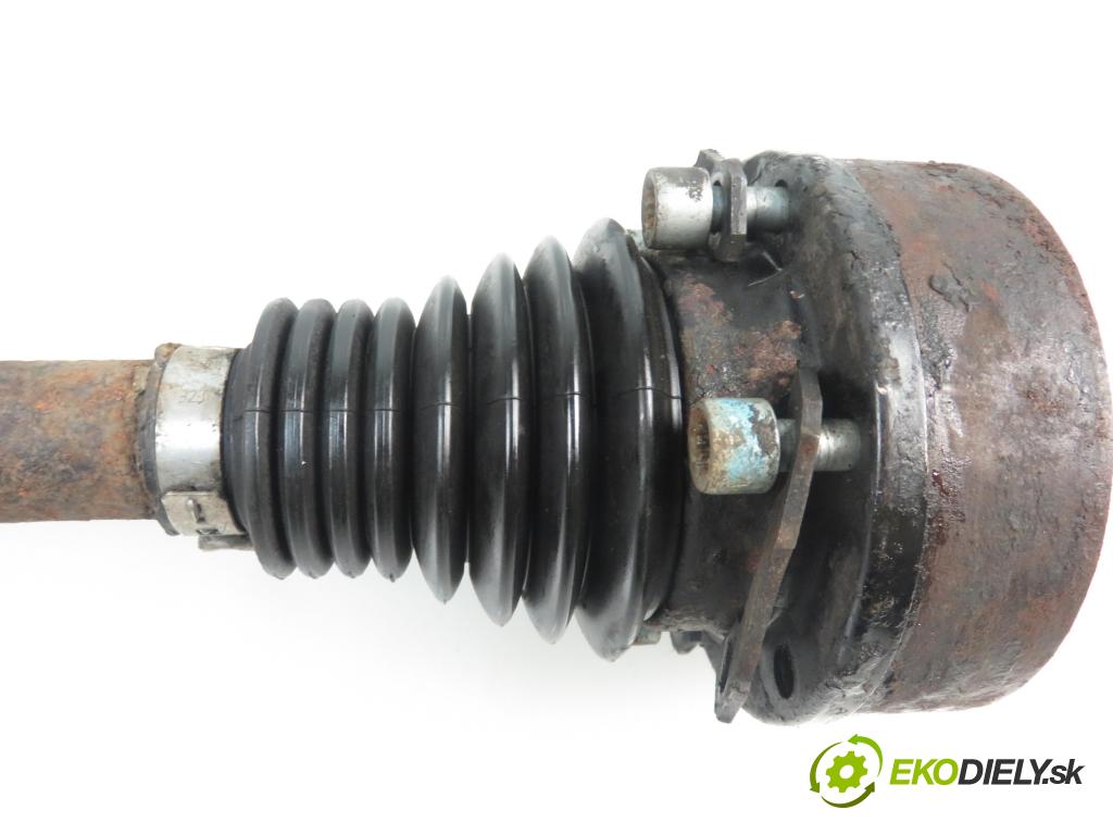 VW BORA (1J2) SEDAN 1999 1781,00 Półosie 1781,00 Poloos pravé zadné