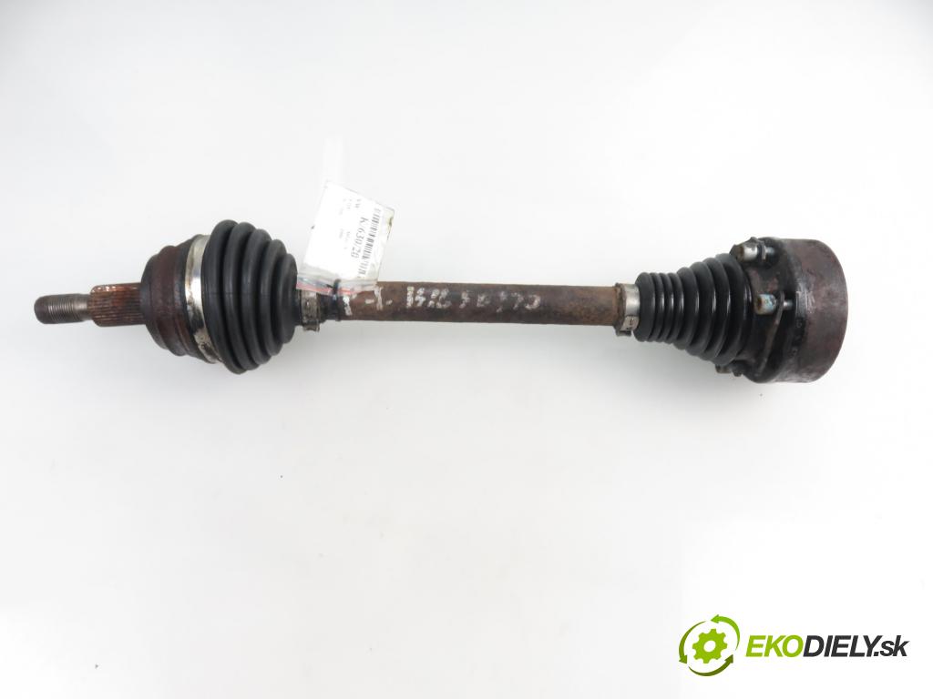 VW BORA (1J2) SEDAN 1999 1781,00 Półosie 1781,00 Poloos pravé zadné