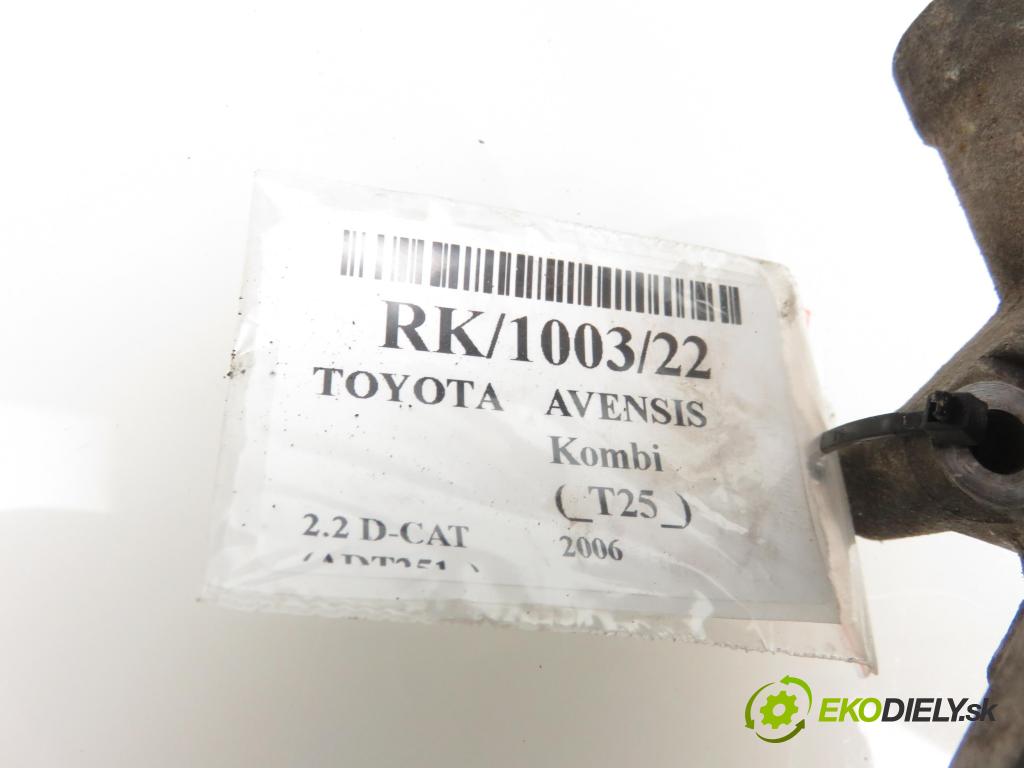 TOYOTA AVENSIS Kombi (_T25_) KOMBI 2006 2231,00 Chłodnice oleju 2231,00 chladič oleja 880243d