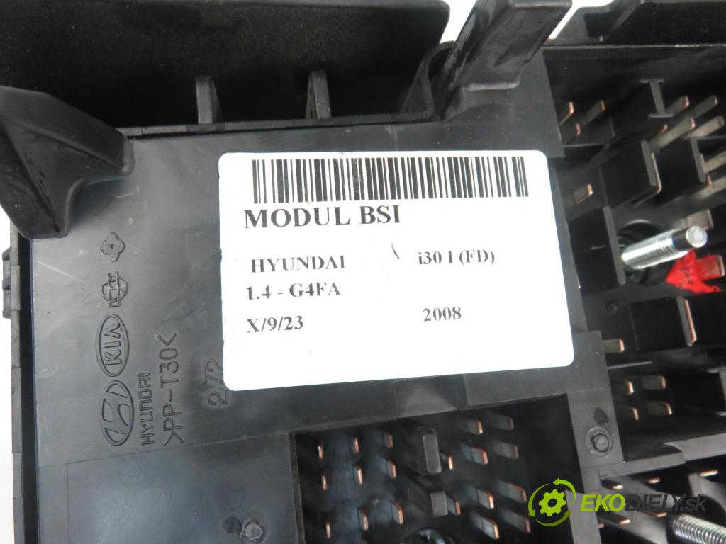 HYUNDAI i30 (FD) HB 2008 1396,00 Skrzynki bezpieczników 1396,00 MODUL BSI 919502H020