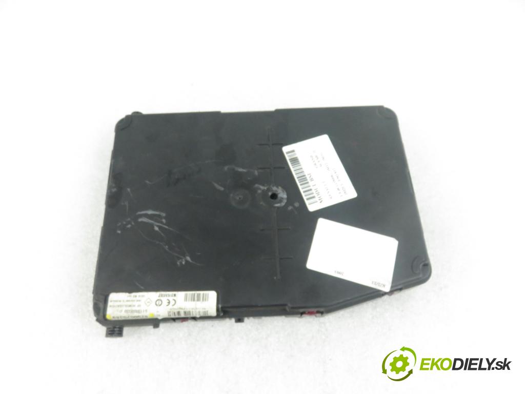 RENAULT SCENIC II (JM0/1_) VAN 2003 1870,00 Skrzynki bezpieczników 1870,00 MODUL BSI 8200525389