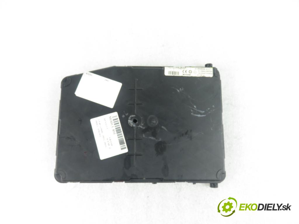 RENAULT SCENIC II (JM0/1_) VAN 2003 1870,00 Skrzynki bezpieczników 1870,00 MODUL BSI 8200525389