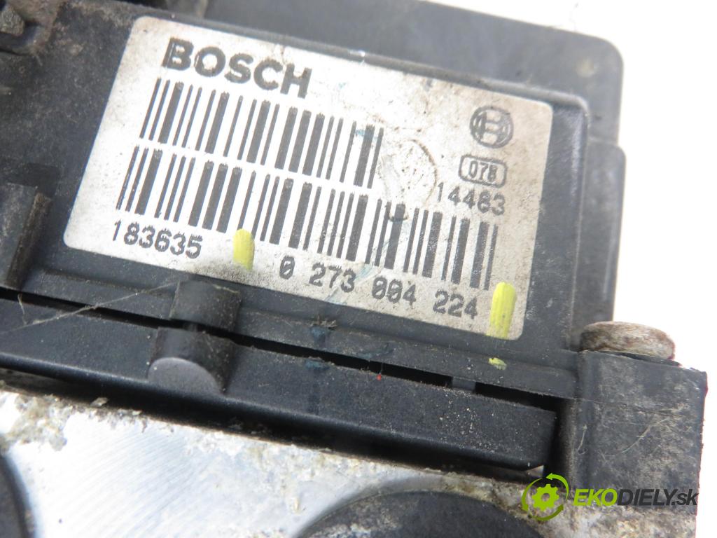 VOLVO V40 Kombi (645) KOMBI 2001 1870,00 Sterowniki ABS 1870,00 Pumpa ABS 0273004224; 30857585; 0265216462 (Pumpy ABS)