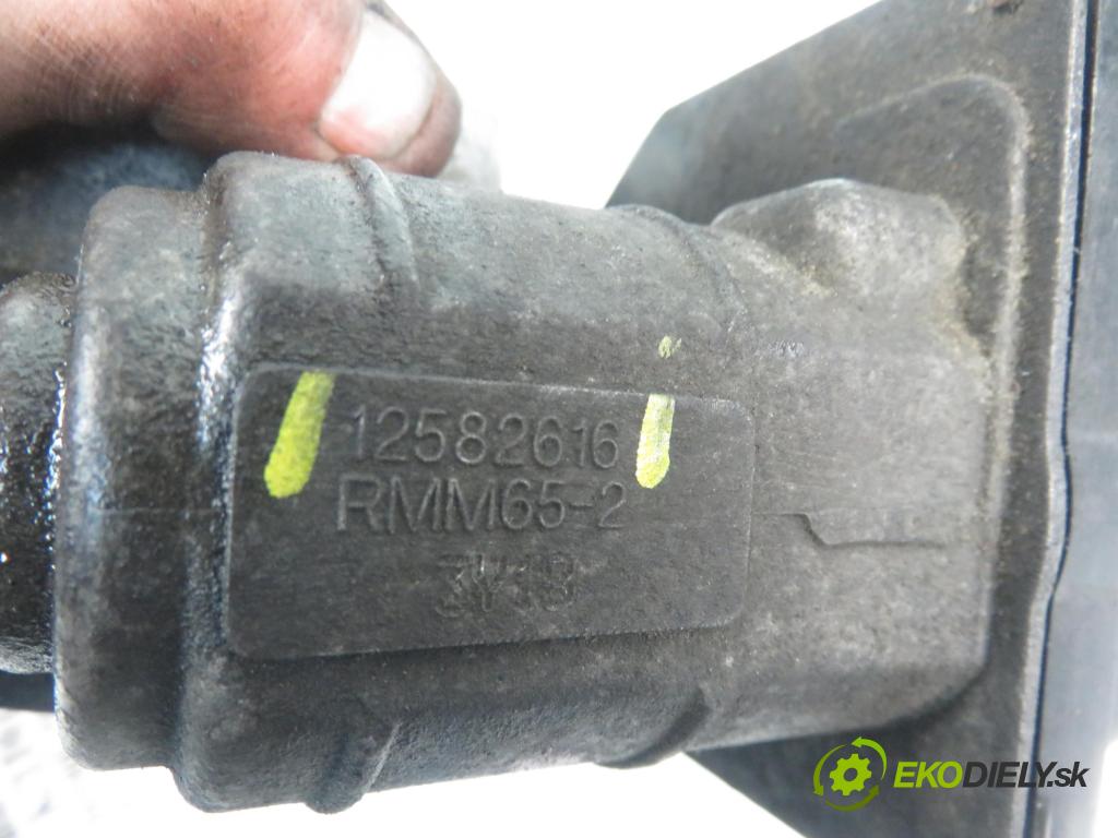 CHEVROLET EQUINOX SUV 2005 3350,00 Przepustnice 3350,00 Škrtiaca klapka 12582616 (Škrtiace klapky)