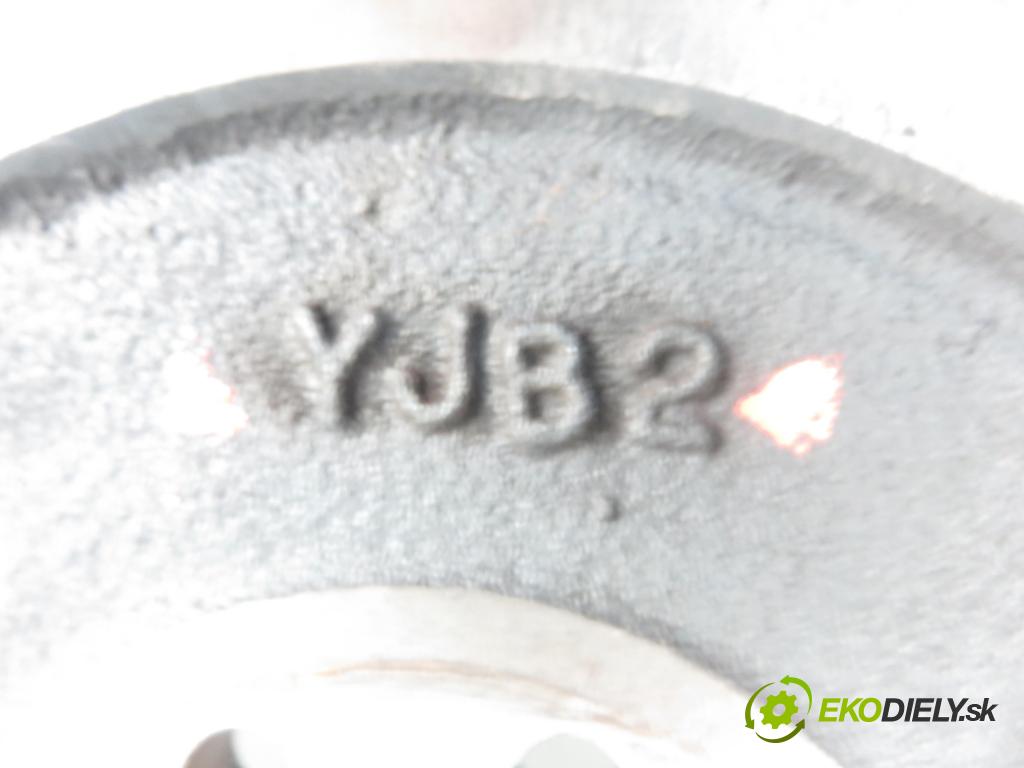 KIA PRO CEE´D (JD) HB 2014 1582,00 Koła dwumasowe i zamachowe 1582,00 Koleso zotrvačník HD154