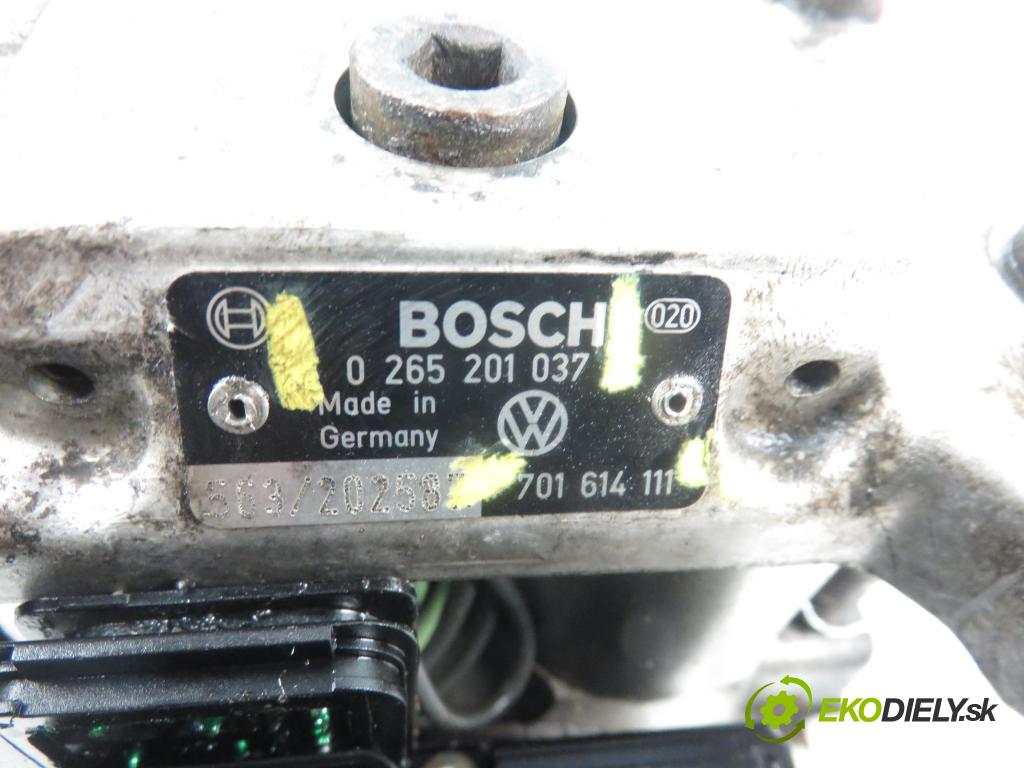 VW TRANSPORTER IV Skrzynia (70XA) BUS 1995 2370,00 Sterowniki ABS 2370,00 Pumpa ABS 0265201037; 701614111 (Pumpy ABS)