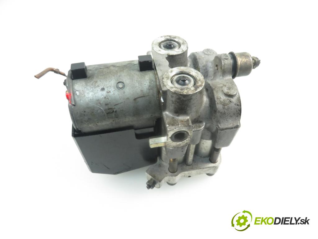 VW TRANSPORTER IV Skrzynia (70XA) BUS 1995 2370,00 Sterowniki ABS 2370,00 Pumpa ABS 0265201037; 701614111 (Pumpy ABS)