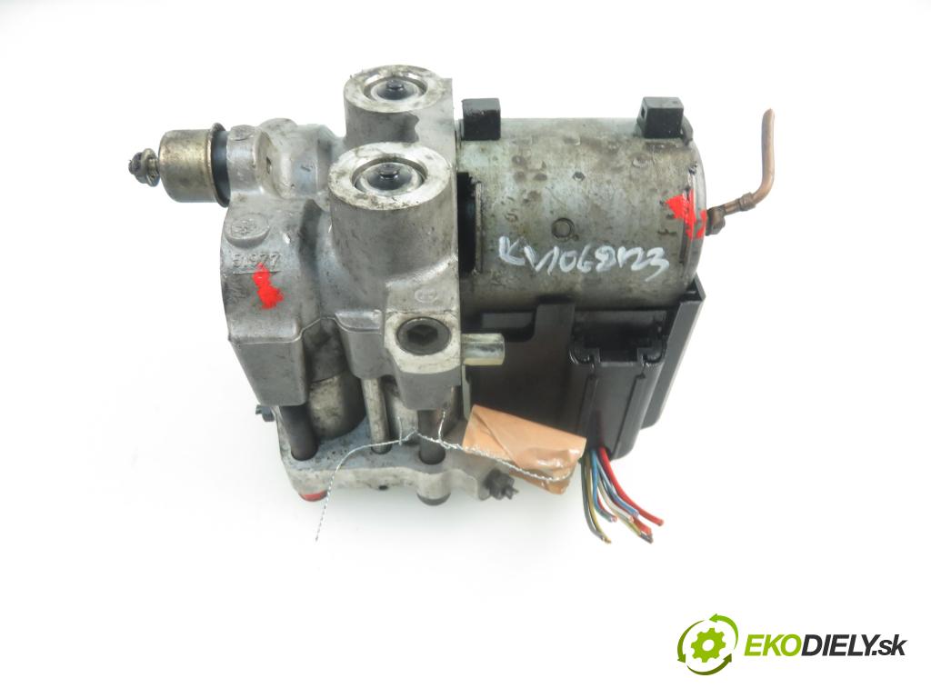 VW TRANSPORTER IV Skrzynia (70XA) BUS 1995 2370,00 Sterowniki ABS 2370,00 Pumpa ABS 0265201037; 701614111 (Pumpy ABS)