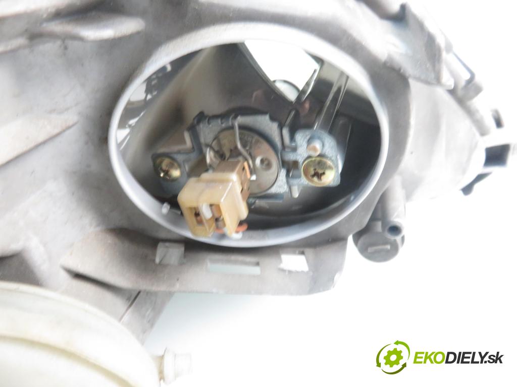 MERCEDES-BENZ KLASA A (W168) HB 2000 1397,00 Lampy przednie 1397,00 Svetlo LP 0301152201; A1688200161