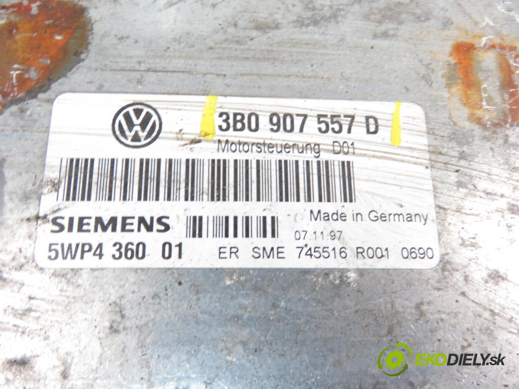 VW PASSAT B5 (3B2) SEDAN 1997 1595,00 Sterowniki silnika 1595,00 Riadiaca jednotka Motor 3B0907557D; 5WP436001