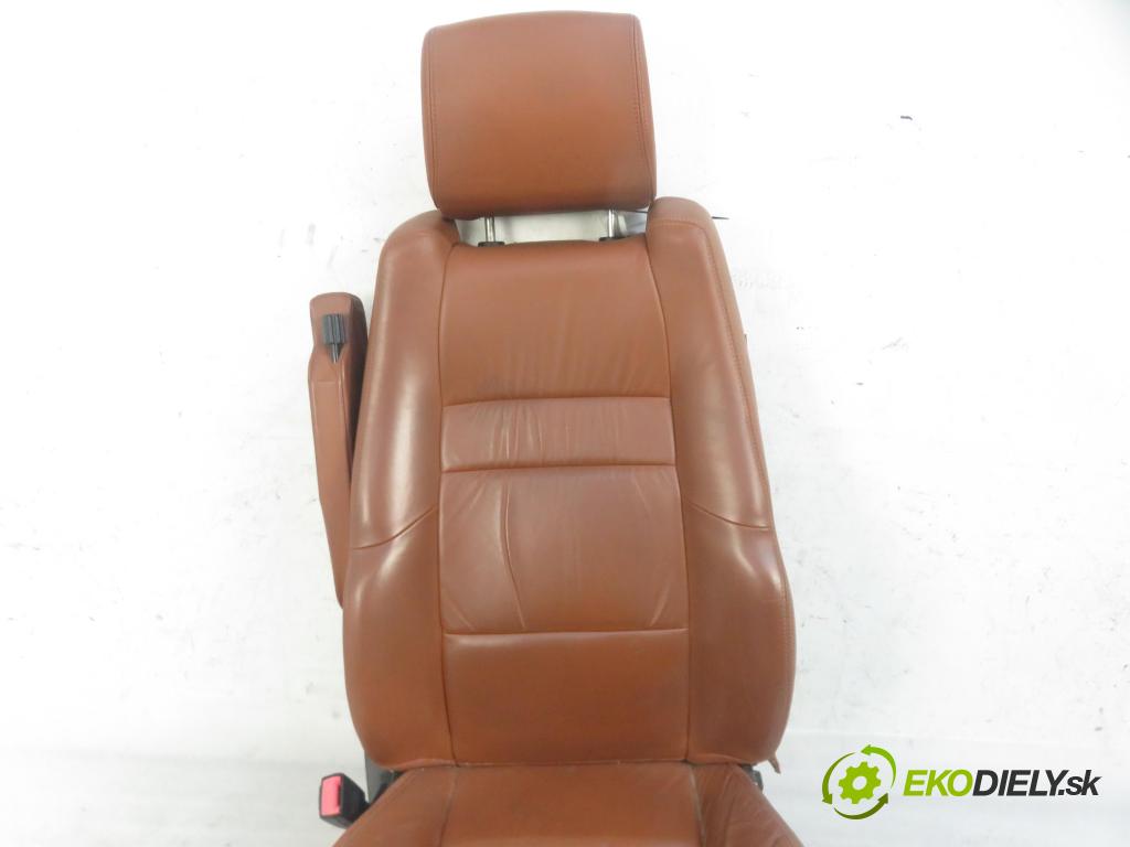 LAND ROVER RANGE ROVER SPORT (L320) SUV 2009 2720,00 Fotele, kanapy 2720,00 Sedadlá, sedačky