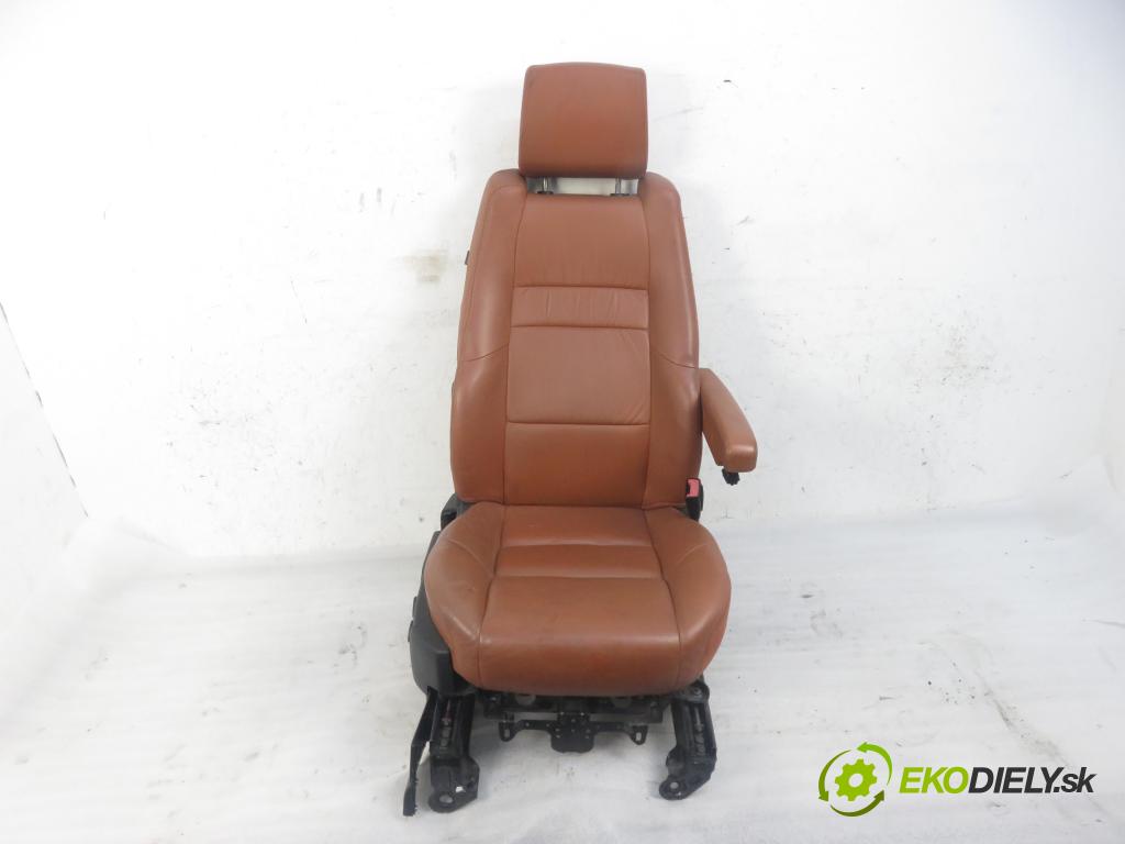 LAND ROVER RANGE ROVER SPORT (L320) SUV 2009 2720,00 Fotele, kanapy 2720,00 Sedadlá, sedačky