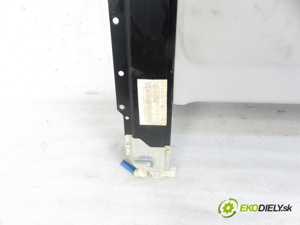 VW JETTA III (1K2) SEDAN 2005 2480,00 Szyberdachy 2480,00 střešní okno 8D0959591C; 0390200017; 849696564 (Okna karoserie)