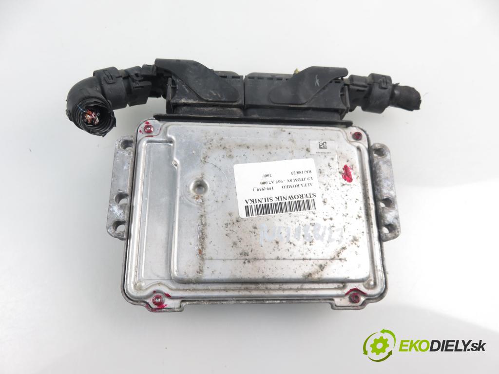 ALFA ROMEO 159 (939_) SEDAN 2007 1910,00 Sterowniki silnika 1910,00 Riadiaca jednotka Motor 0281013139; 55204662