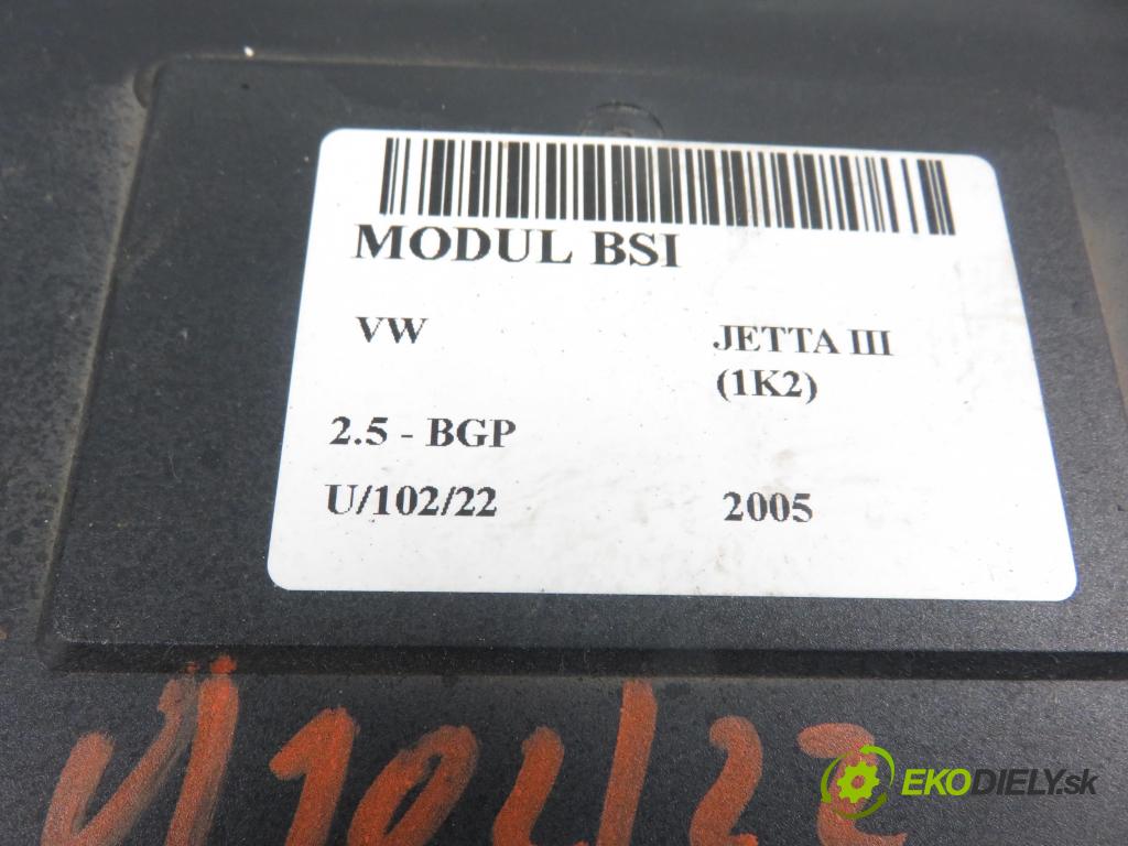 VW JETTA III (1K2) SEDAN 2005 2480,00 Skrzynki bezpieczników 2480,00 MODUL BSI 1K0937049Q