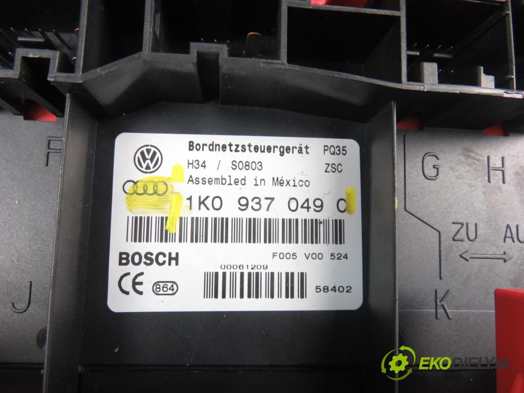 VW JETTA III (1K2) SEDAN 2005 2480,00 Skrzynki bezpieczników 2480,00 MODUL BSI 1K0937049Q