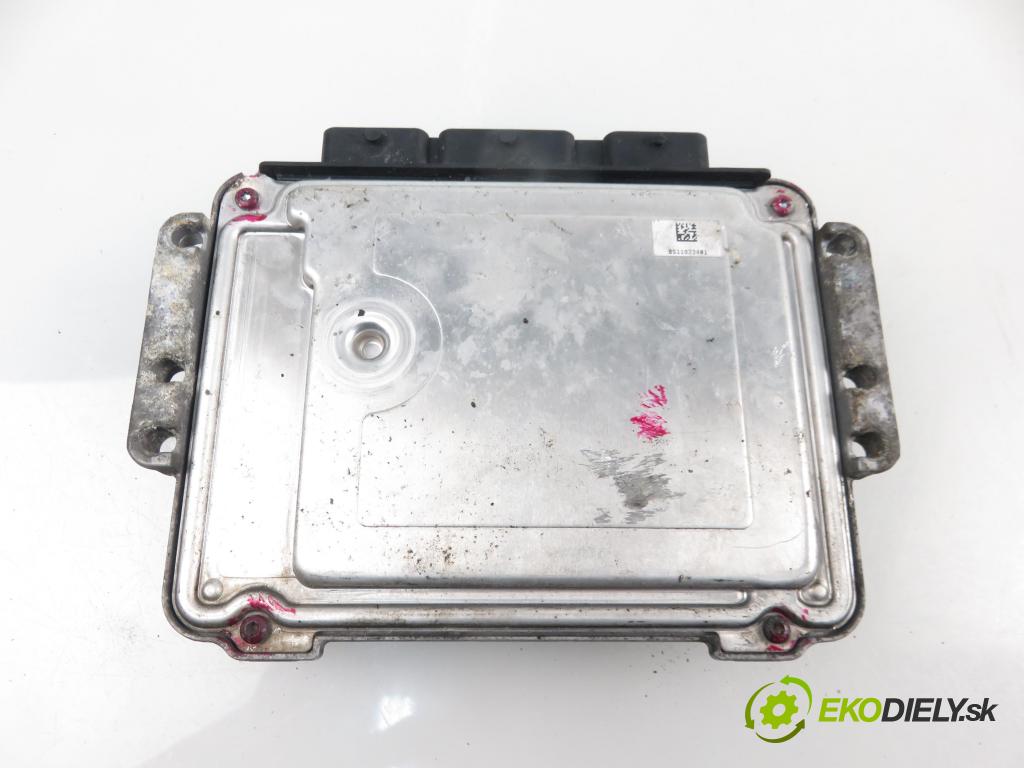 PEUGEOT 206 liftback (2A/C) HB 2007 1398,00 Sterowniki silnika 1398,00 Riadiaca jednotka Motor 9657699480; 0281012528