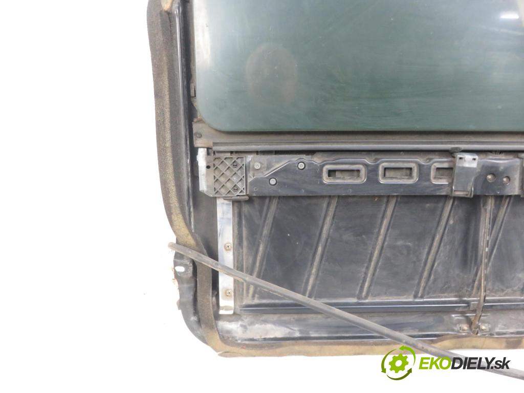 MERCEDES-BENZ Sedan (W124) SEDAN 1986 2497,00 Szyberdachy 2497,00 střešní okno  (Okna karoserie)