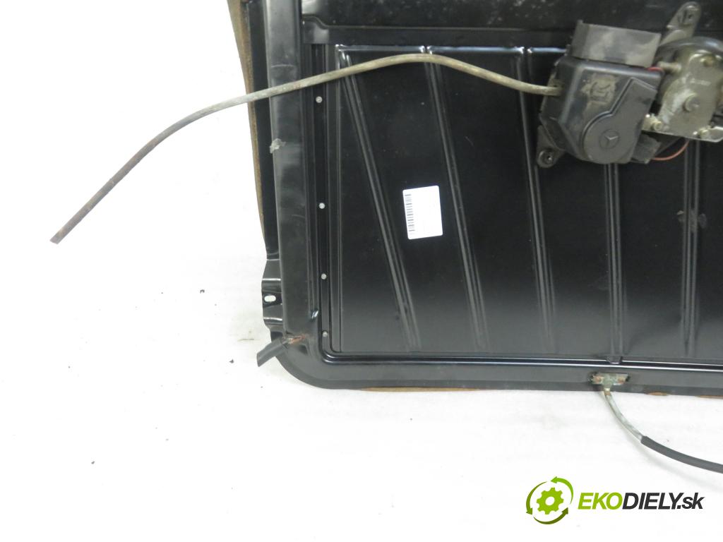 MERCEDES-BENZ Sedan (W124) SEDAN 1986 2497,00 Szyberdachy 2497,00 střešní okno  (Okna karoserie)