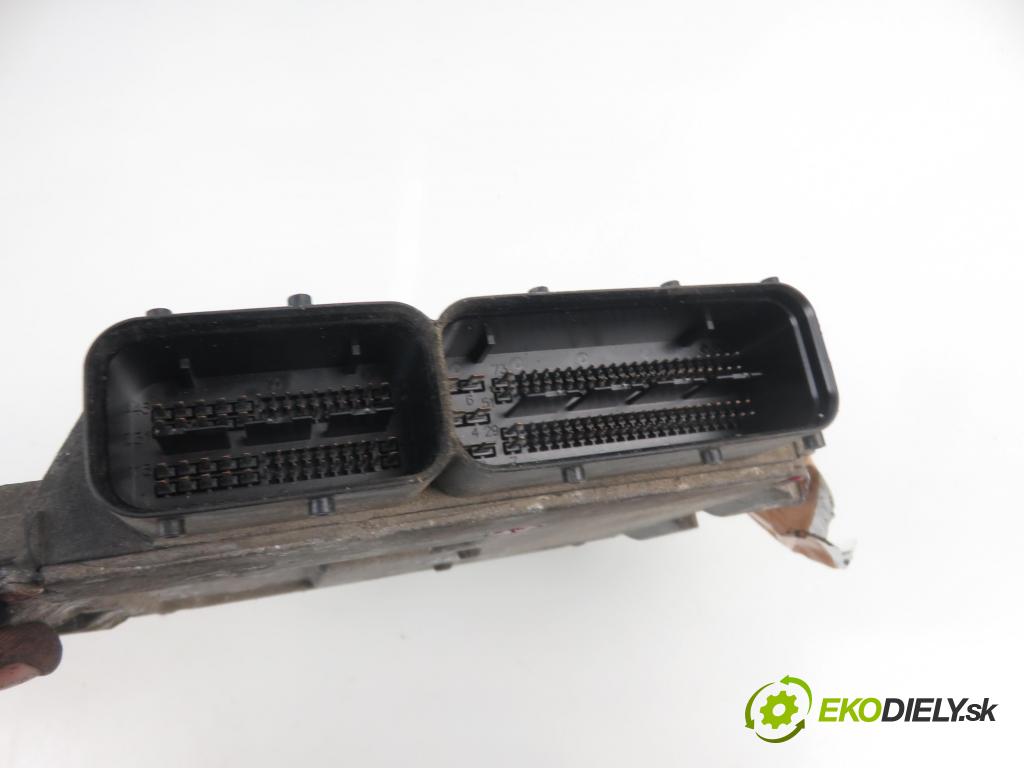OPEL CORSA C (X01) HB 2002 1248,00 Sterowniki silnika 1248,00 Riadiaca jednotka Motor 55190069; 7160002306