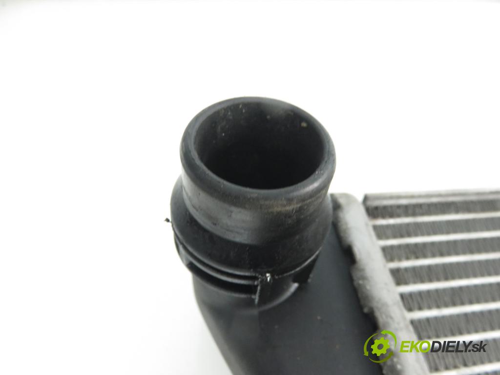 VW PASSAT B6 Variant (3C5) KOMBI 2008 103,00 2.0 TDI CR 16V 140 - CBAB 1968,00 chladič vody 1K0121253H