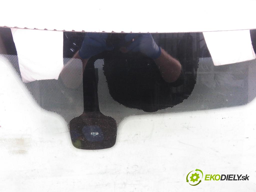 CITROEN C6 (TD_) FASTBACK 2007 150,00 2.7 HDi V6 204 Biturbo - UHZ (DT17BTED4) 2720,00 Okno čelná