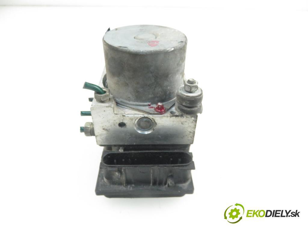 RENAULT CLIO II (BB_, CB_) HB 2004 1461,00 Sterowniki ABS 1461,00 Pumpa ABS 8200229137; 0266231338; 0265800335 (Pumpy ABS)