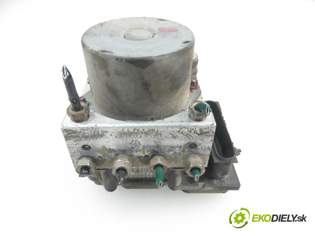 RENAULT CLIO II (BB_, CB_) HB 2004 1461,00 Sterowniki ABS 1461,00 Pumpa ABS 8200229137; 0266231338; 0265800335 (Pumpy ABS)