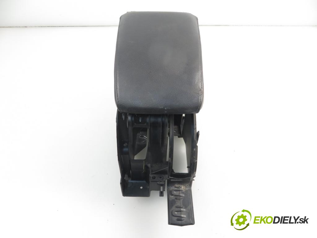 VW JETTA III (1K2) SEDAN 2005 2480,00 Pozostałe 2480,00 Lakťová opierka 1K5864251B