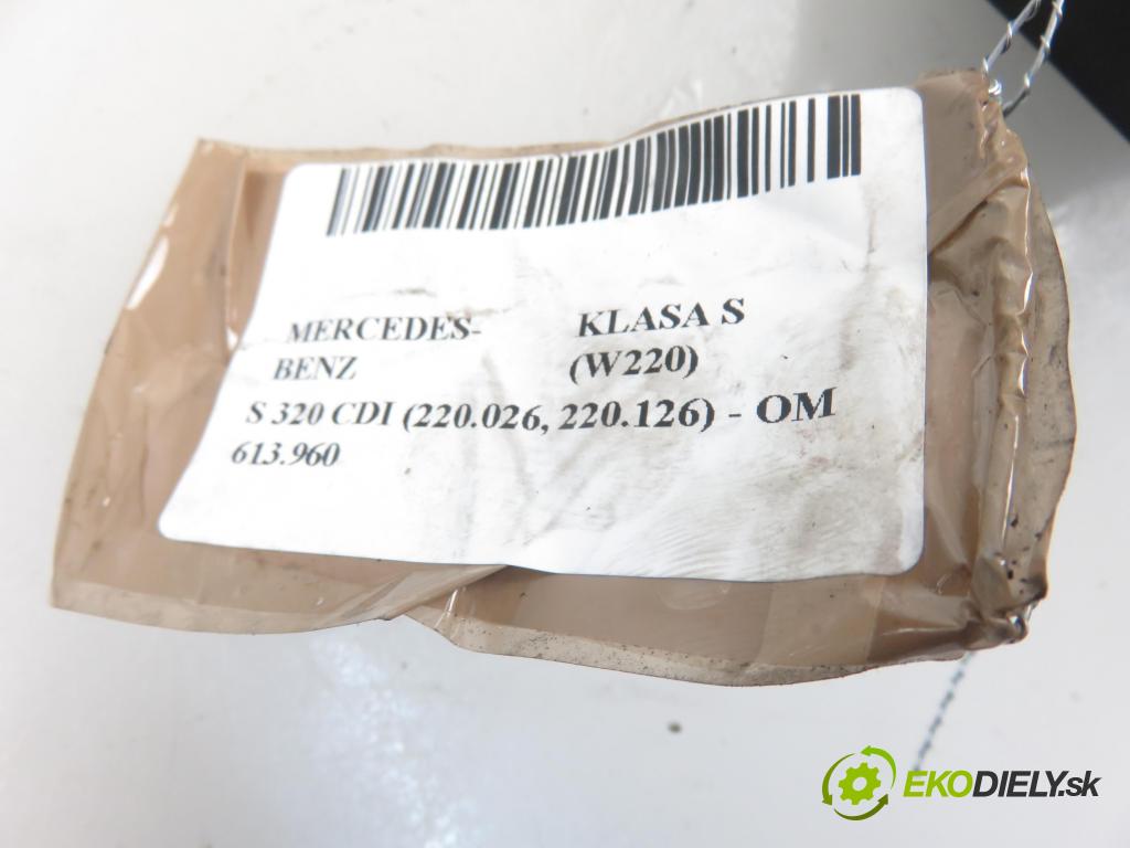 MERCEDES-BENZ KLASA S (W220) SEDAN 2002 3222,00 Panele sterowania, przełączniki 3222,00 prepínač ovládania SEDADLO: 2208213858