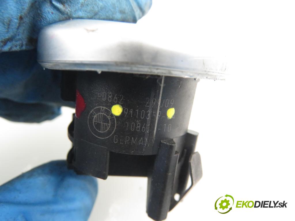 BMW 5 Touring (E61) KOMBI 2009 1995,00 Panele sterowania, przełączniki 1995,00 vypínač Start brzdových svetiel Motor 9110359