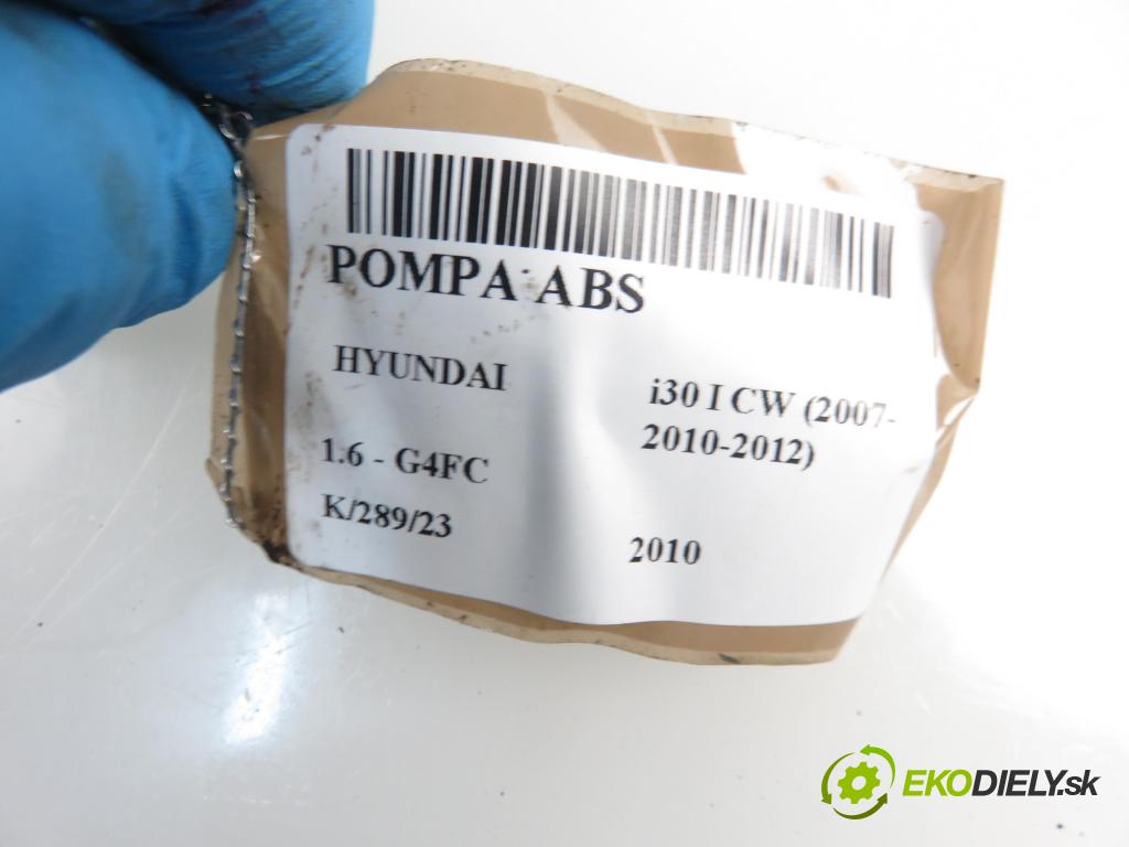 HYUNDAI i30 Kombi (FD) KOMBI 2010 1591,00 Sterowniki ABS 1591,00 Pumpa ABS 0265281956; 589202L300; 0265800639 (Pumpy ABS)