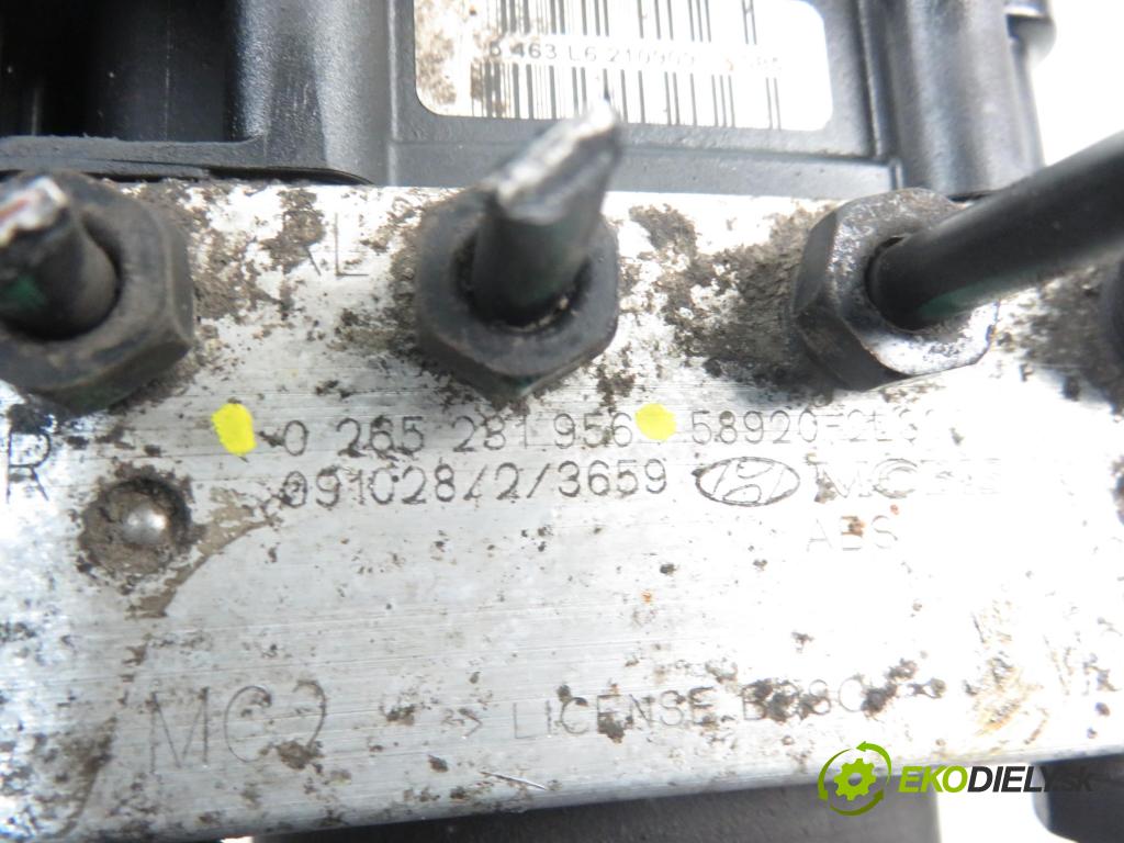 HYUNDAI i30 Kombi (FD) KOMBI 2010 1591,00 Sterowniki ABS 1591,00 Pumpa ABS 0265281956; 589202L300; 0265800639 (Pumpy ABS)