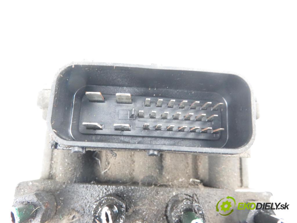 RENAULT TWINGO I (C06_) HB 1999 1149,00 Sterowniki ABS 1149,00 Pumpa ABS 7700425822; 10094814003 (Pumpy ABS)
