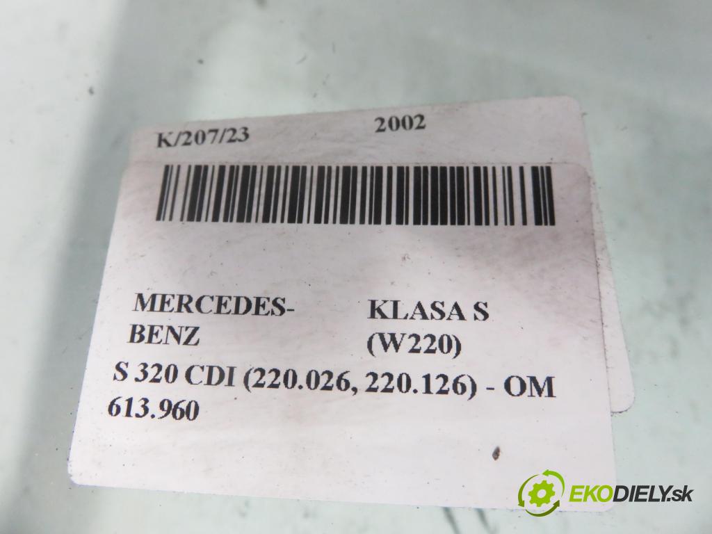 MERCEDES-BENZ KLASA S (W220) SEDAN 2002 145,00 S 320 CDI 197 - OM 613.960 3222,00 Okno čelná