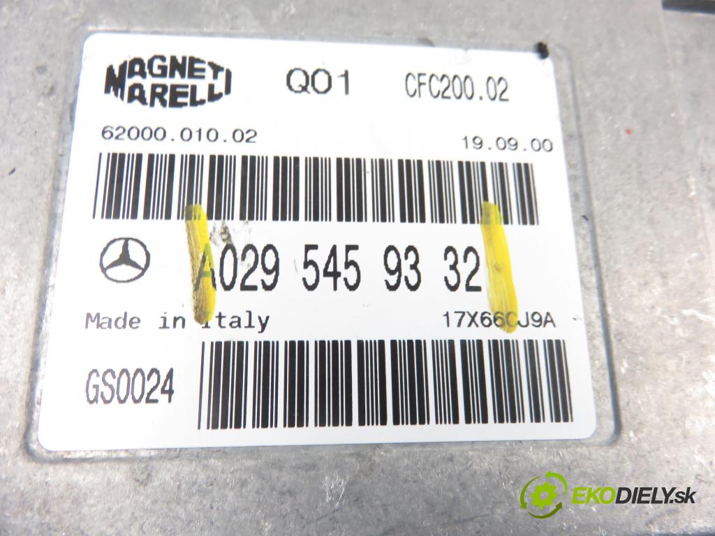 MERCEDES-BENZ KLASA C coupe (CL203) COUPE 2000 2148,00 Sterowniki silnika 2148,00 Riadiaca jednotka Motor 0295459332