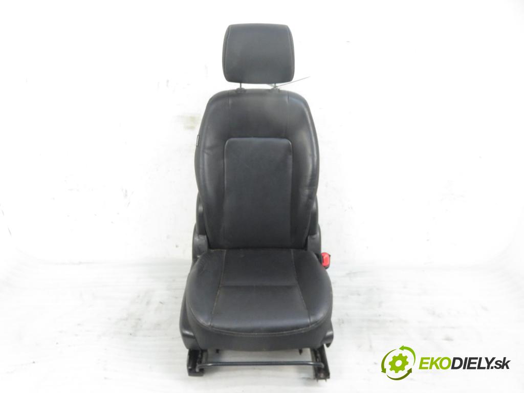 CHEVROLET CAPTIVA (C100, C140) SUV 2012 2231,00 Fotele, kanapy 2231,00 Sedadlá, sedačky