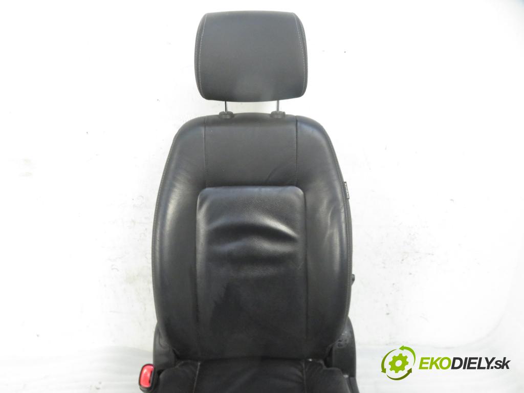CHEVROLET CAPTIVA (C100, C140) SUV 2012 2231,00 Fotele, kanapy 2231,00 Sedadlá, sedačky