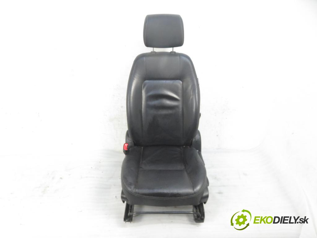 CHEVROLET CAPTIVA (C100, C140) SUV 2012 2231,00 Fotele, kanapy 2231,00 Sedadlá, sedačky