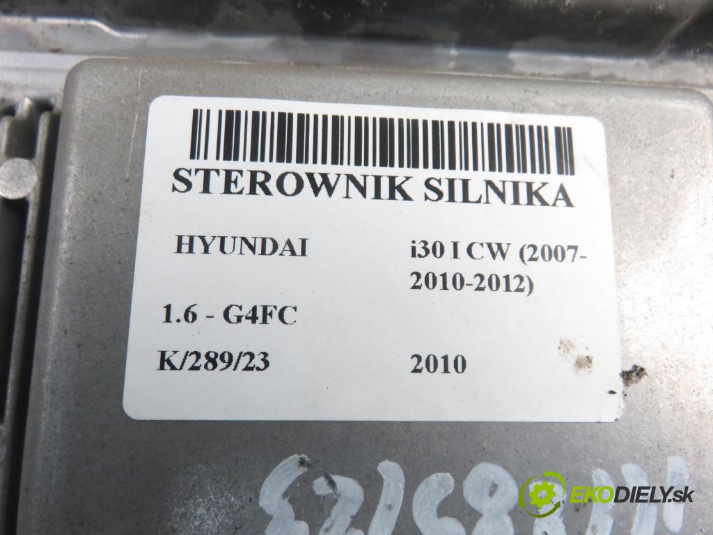 HYUNDAI i30 Kombi (FD) KOMBI 2010 1591,00 Sterowniki silnika 1591,00 Riadiaca jednotka Motor 391122B202