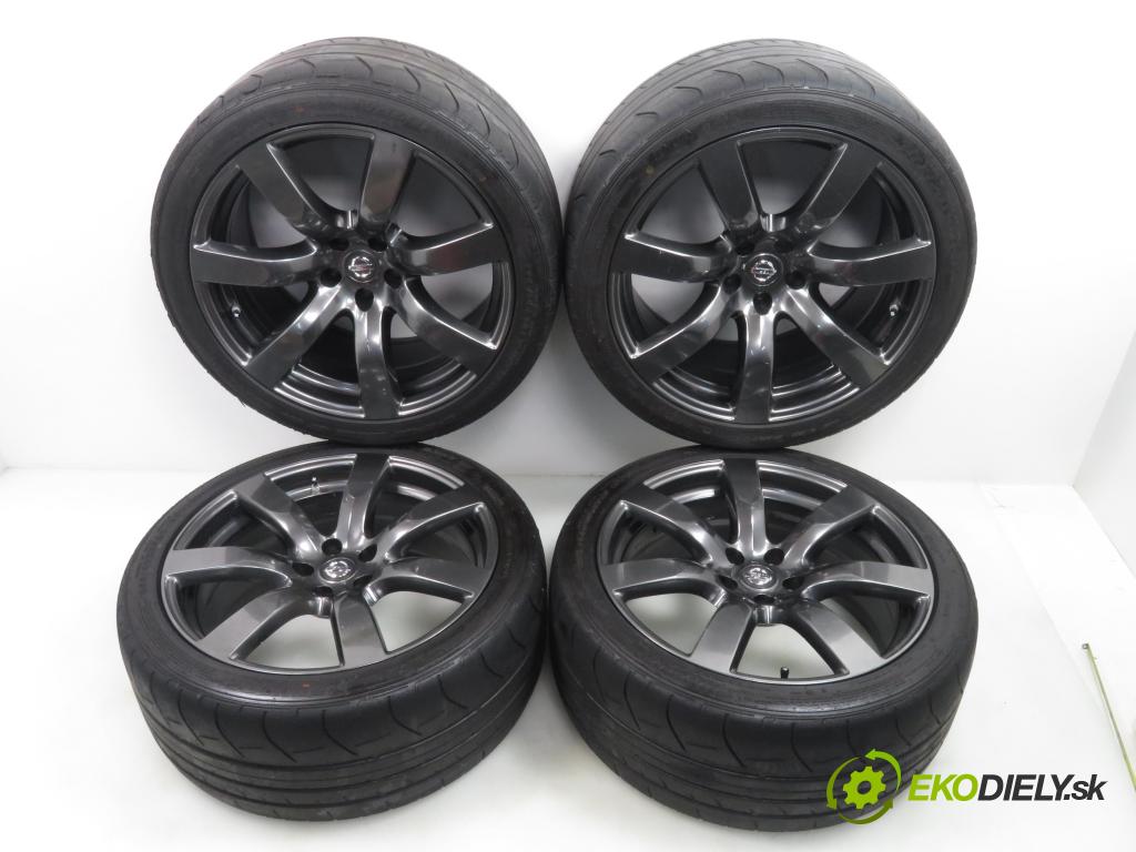 NISSAN GT-R (R35)  0    disky / disk JF01ASK65 ; JF00ASK64
