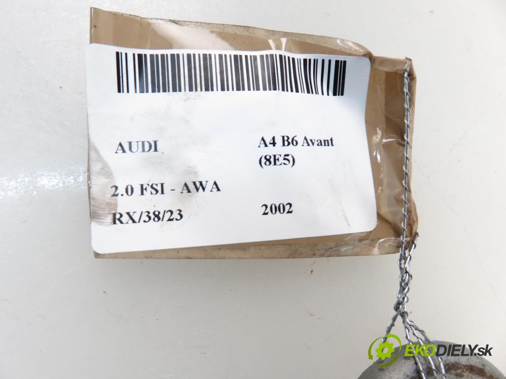 AUDI A4 Avant (8E5, B6) KOMBI 2002 1984,00 Kompletne haki holownicze (belka + kula) 1984,00 Hák / ucho tažné 8E0805616B