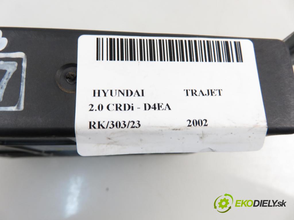 HYUNDAI TRAJET (FO) MINIVAN 2002 1991,00 Sterowniki silnika 1991,00 Riadiaca jednotka Motor 9544039790